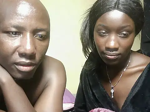 themelaninchocolates live cam on StripChat