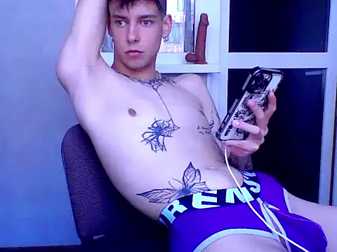 VelvetChaosSoul live cam on StripChat