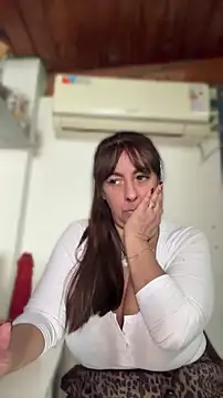 Sofyalone_ webcam