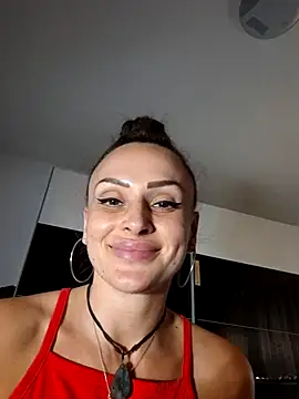 Caramellaa live cam