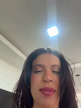 Rafaellaz live webcam show