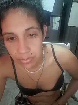 lunita2020 webcam