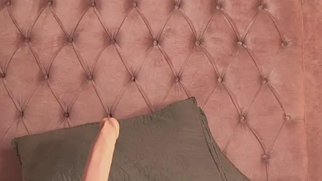 Nioki_ live cam