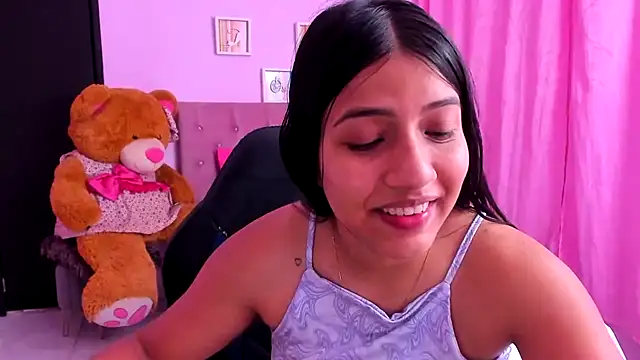 zara_cute webcam