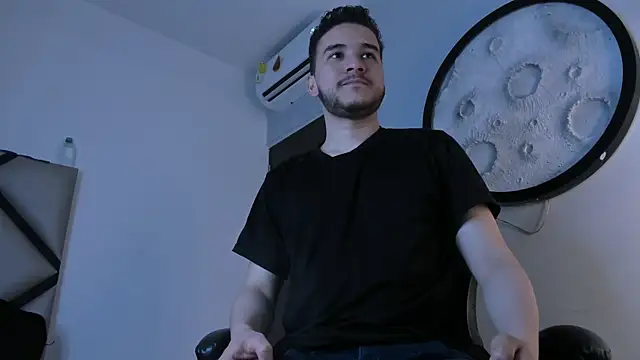 mike_257 webcam