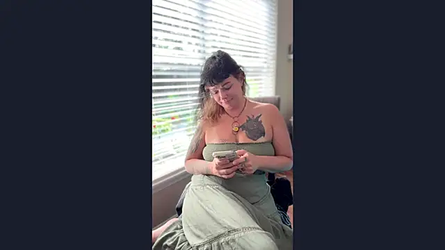 MarlaFknSinger webcam
