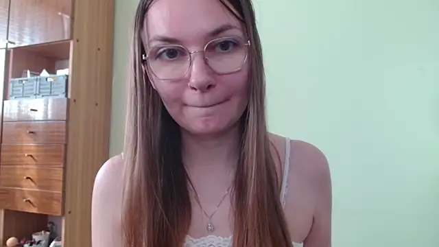 LooveELLYx live cam