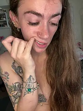 ValenciaTheVixenXX webcam