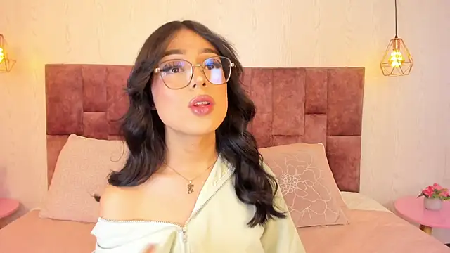 SamanthaFairyy live sex cam