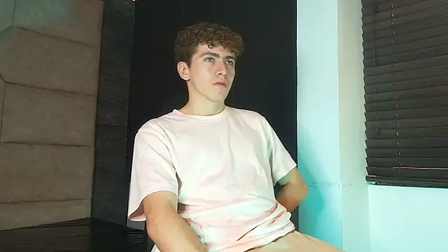 Tyler_Mcrey webcam