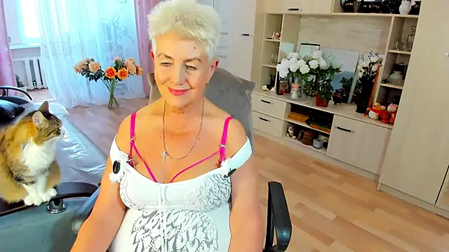 HotandMature webcam