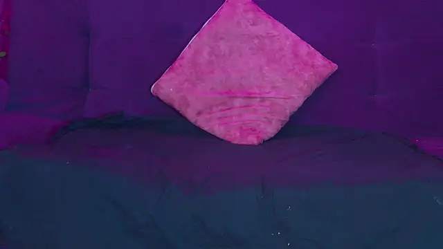 daliana_gounbolt (T young) - suck cock 35 cm
