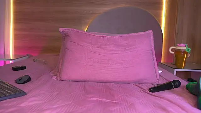 alexaa_walker live cam on StripChat