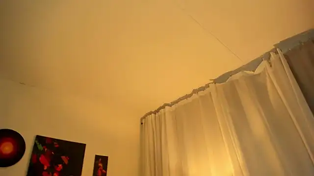 lit_asella webcam