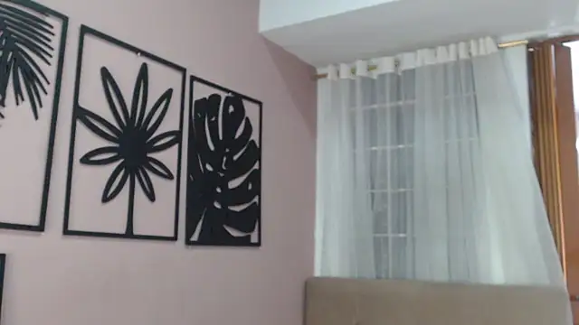 amara_rousse1 webcam