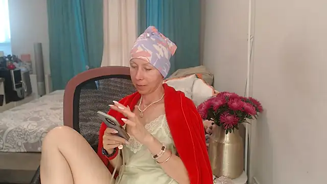 LuxuryNika