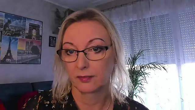 vanessa_chat