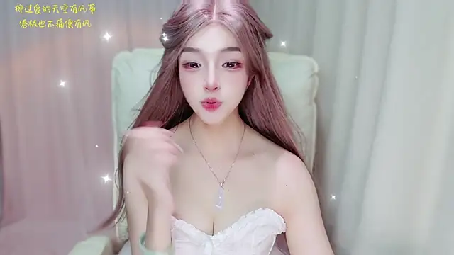 zizi-a live webcam show