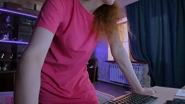 pa1e_pr1ncess live cam on StripChat