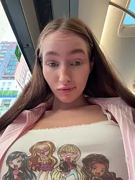 -missbehaving- live cam