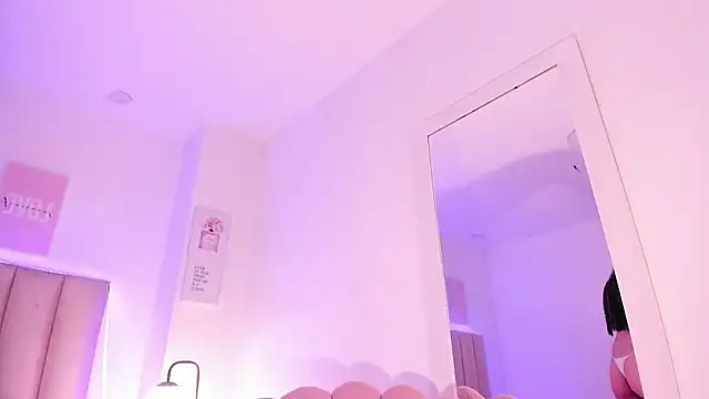 Sora_mae webcam