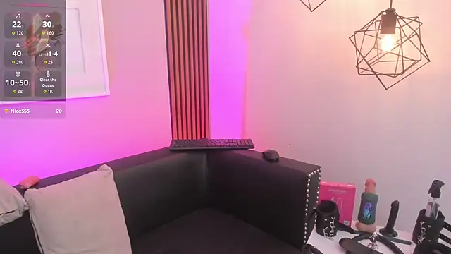 Maximoking26 live cam