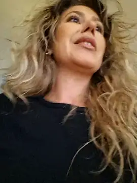 CelynaRoss Live Web Cam Show
