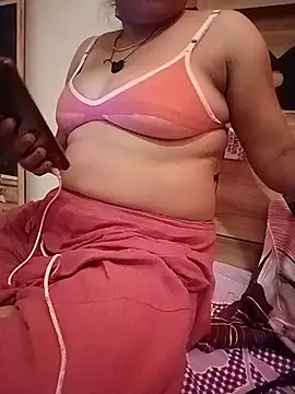 Menka_cut34 webcam