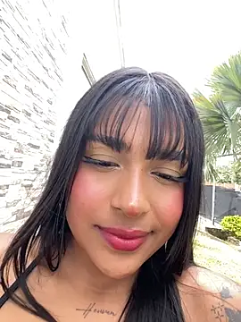 mariangel_11 (F teen) - flash boobs