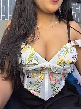 escape_with_me live cam