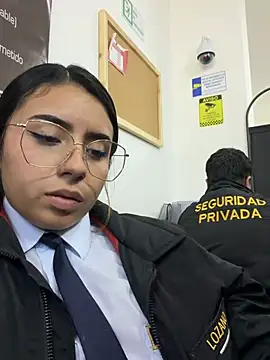 angela__05 (Ask my age) - We arrived in a squirt with the domi