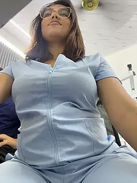 babysaritaa (F teen) - send kisses💋😘