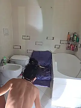 EmySkinny85 live webcam show