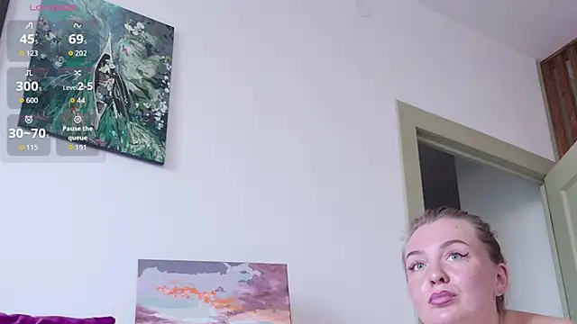 yourlovelyjul webcam