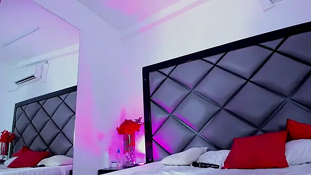 IsabellaVillalobos webcam