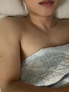 jihoooon_ Live Webcam on Stripchat