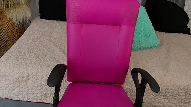 katt_eyes__ webcam