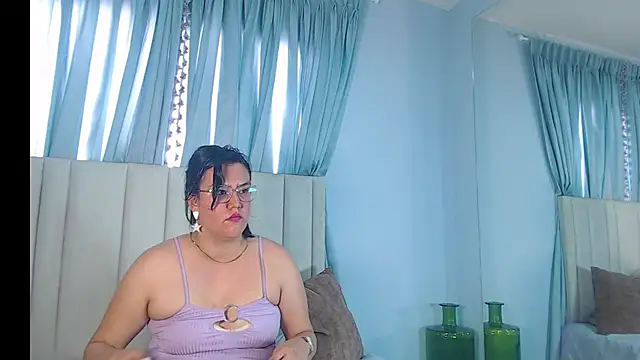 Sallydickinson live cam on StripChat