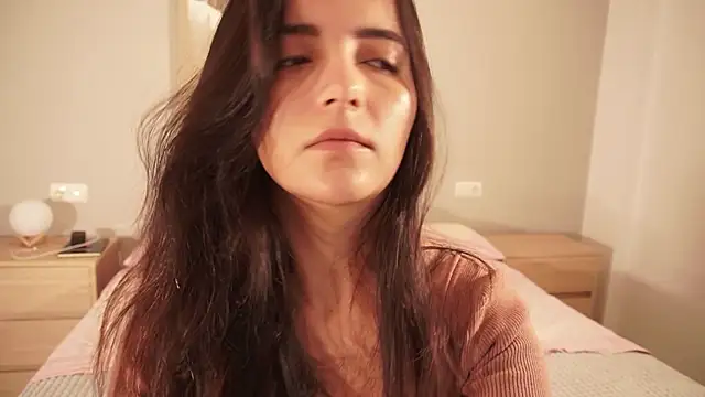 raychell_black (F young) - Shakira hot dancing