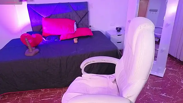 _sharlotte777 webcam