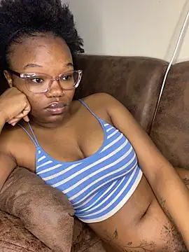 yummymelanin117 (F teen) - An hour squirt show