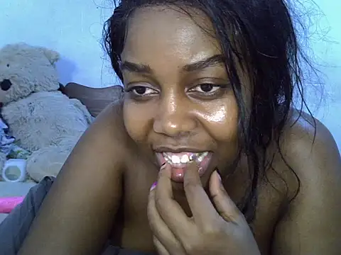 bianca0011 (F young) - finger my wet pussy