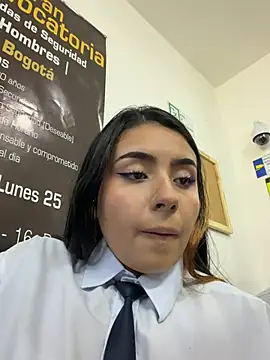 angela__05 (Ask my age) - We arrived in a squirt with the domi