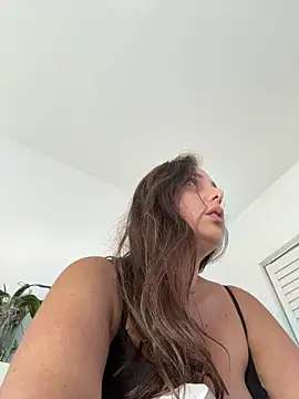 bellag825 (F milf) - Take a trip