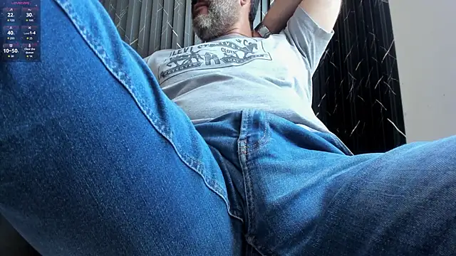 hairy_dad86 (Ask my age) - Shot Cum Lord  😈