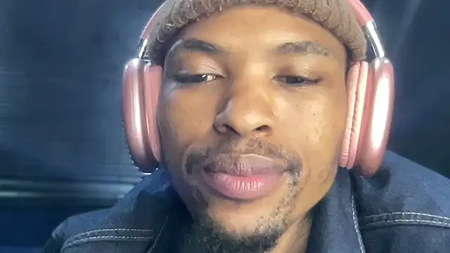 BlueIceCube live sex cam