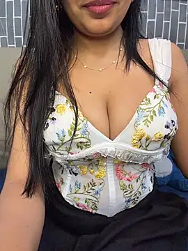 escape_with_me live cam