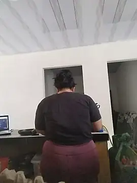 MiaBloom0 webcam