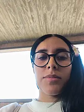 Annya-sweet live webcam show
