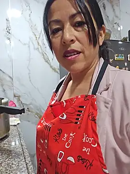 justsamantha_ (Ask my age) - fingers in pussy+creamy cum at work🤫shh